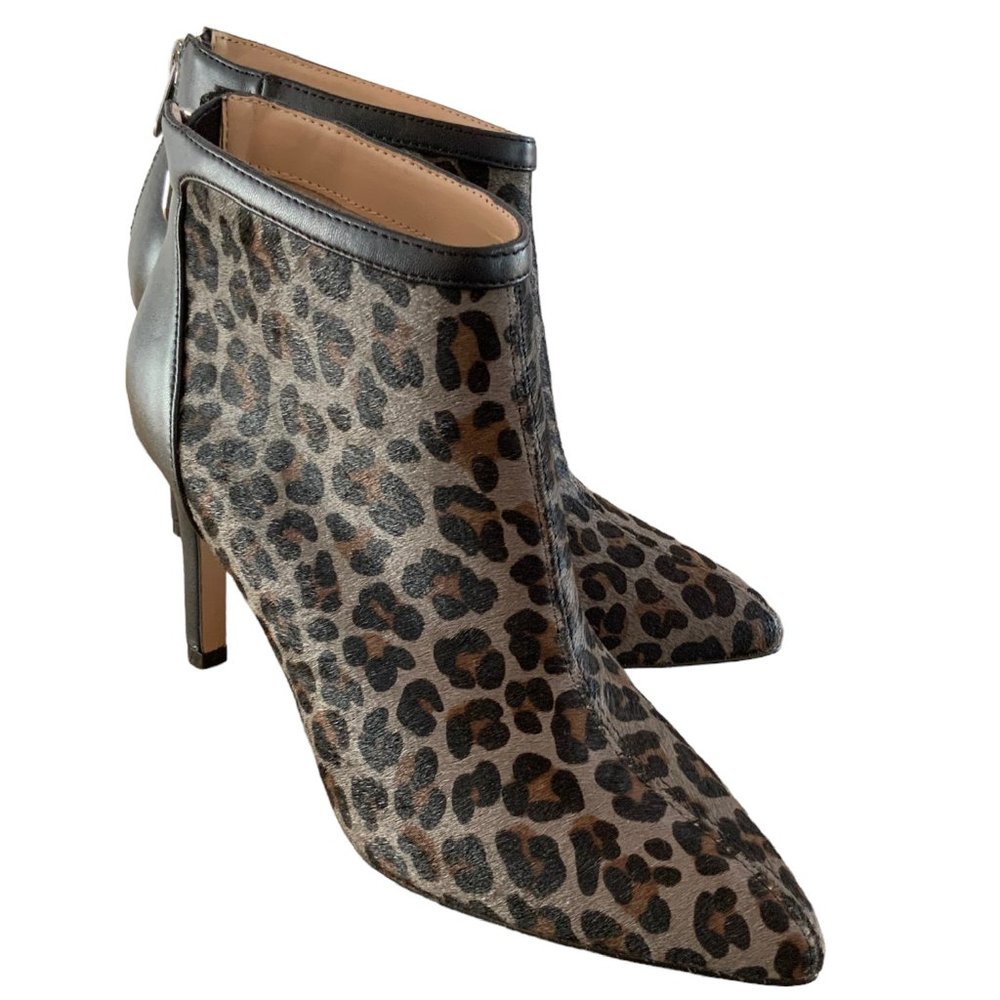 Adrienne Vittadini Nyla calf hair leopard print high heel booties size 8M